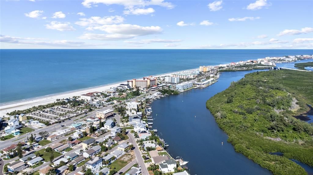На продажу: $250,000 (0.07 acres)
