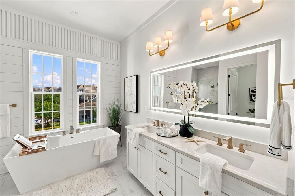 For Sale: $925,000 (3 beds, 3 baths, 2397 Square Feet)