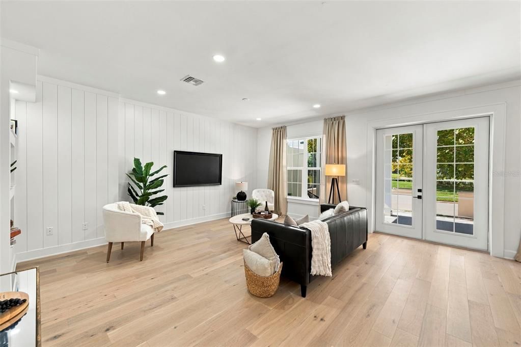 For Sale: $925,000 (3 beds, 3 baths, 2397 Square Feet)