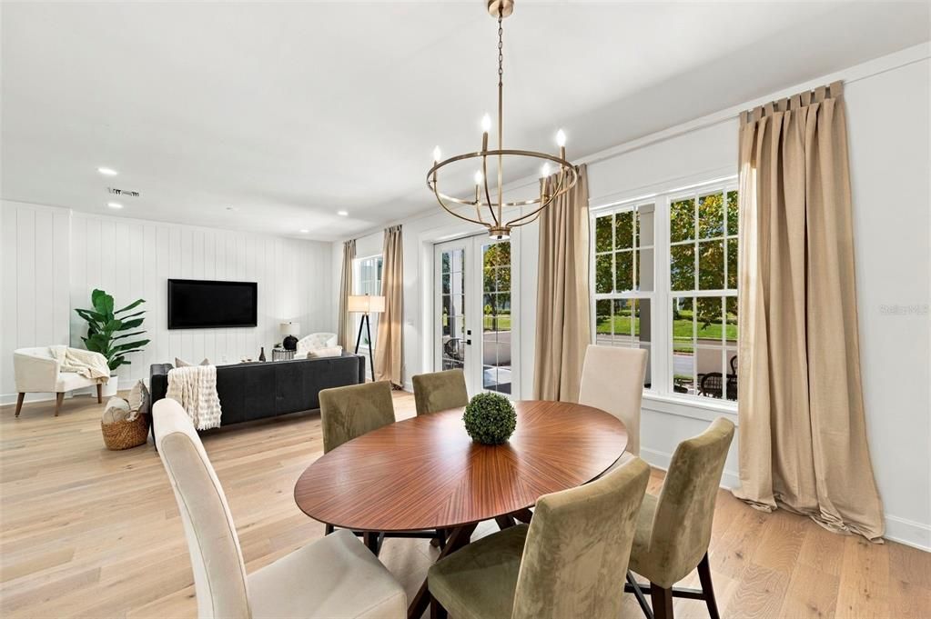 For Sale: $925,000 (3 beds, 3 baths, 2397 Square Feet)