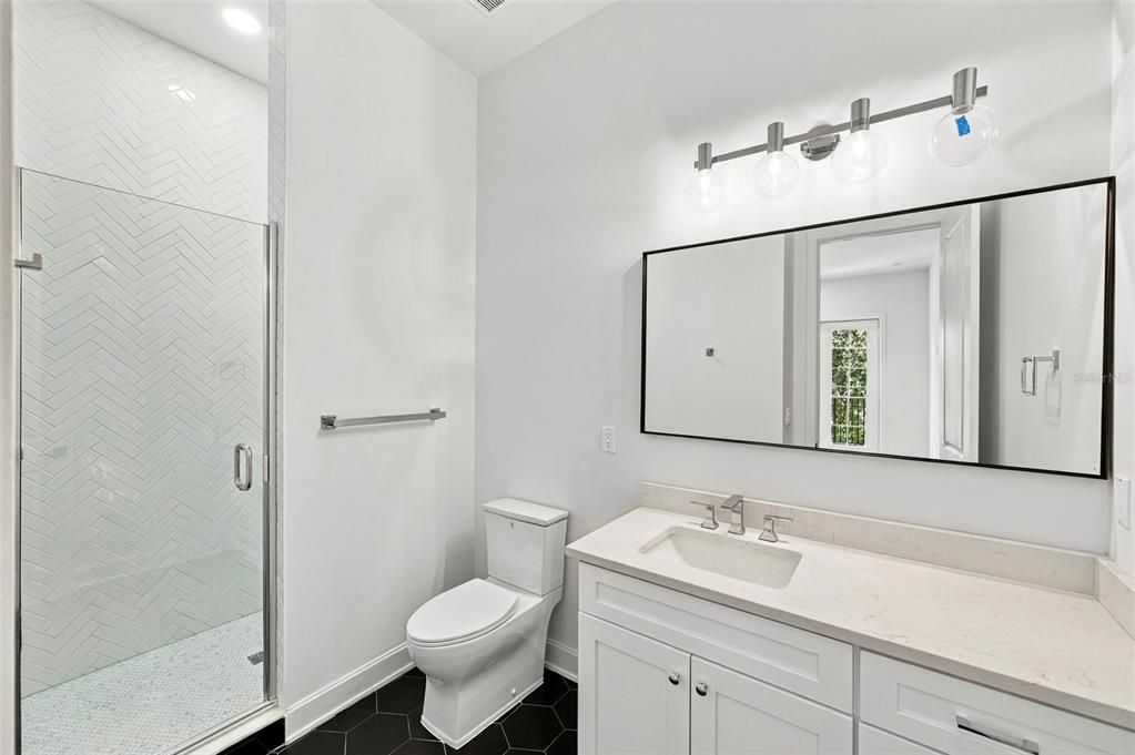For Sale: $925,000 (3 beds, 3 baths, 2397 Square Feet)