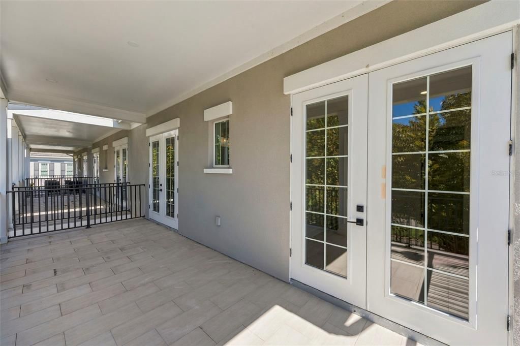 For Sale: $925,000 (3 beds, 3 baths, 2397 Square Feet)