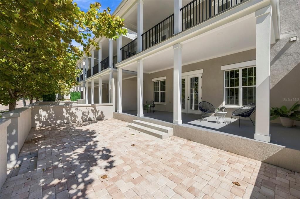 For Sale: $925,000 (3 beds, 3 baths, 2397 Square Feet)