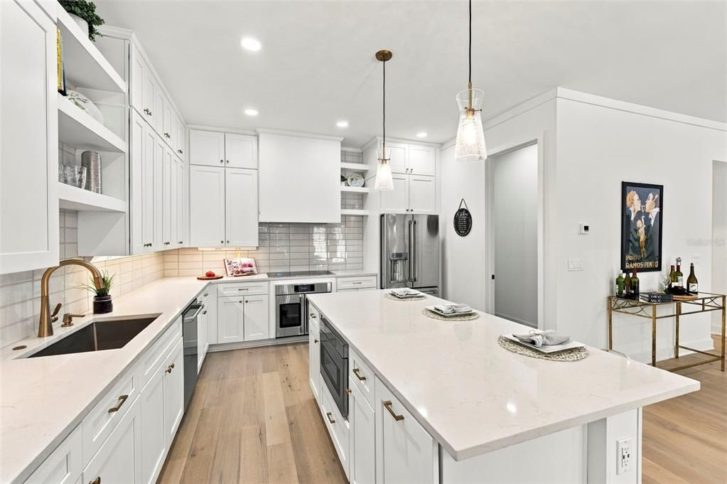 For Sale: $925,000 (3 beds, 3 baths, 2397 Square Feet)