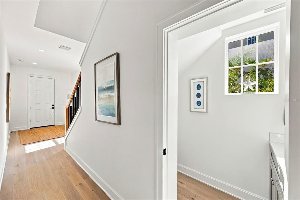 For Sale: $925,000 (3 beds, 3 baths, 2397 Square Feet)