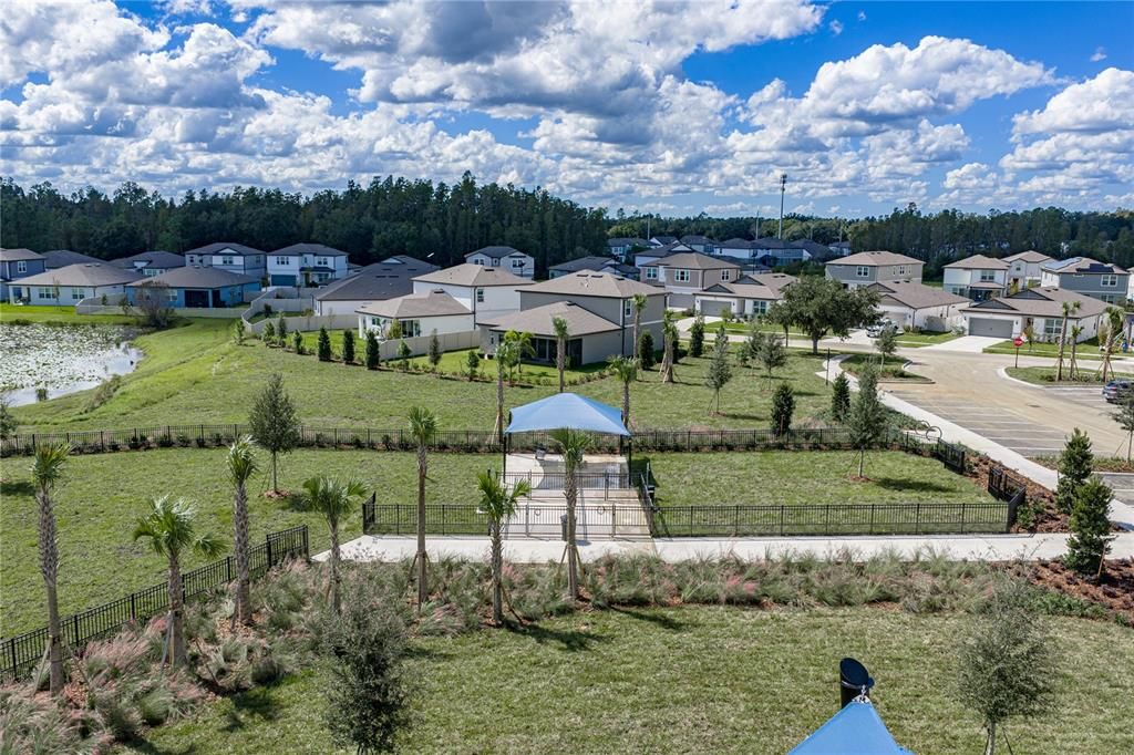 For Sale: $449,900 (5 beds, 3 baths, 2586 Square Feet)