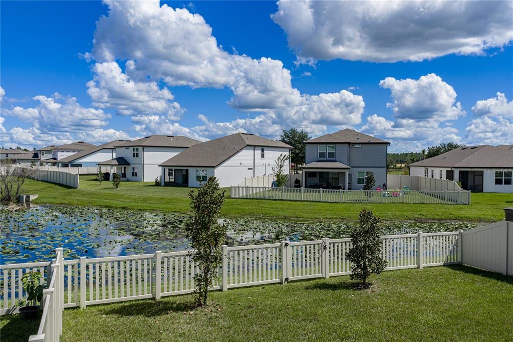 For Sale: $449,900 (5 beds, 3 baths, 2586 Square Feet)