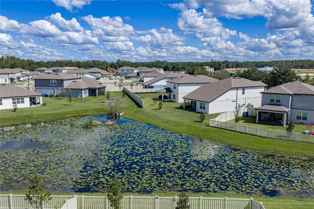 For Sale: $449,900 (5 beds, 3 baths, 2586 Square Feet)