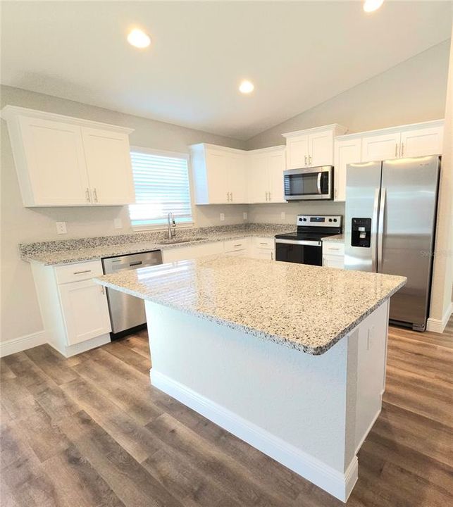 For Rent: $1,795 (3 beds, 2 baths, 1453 Square Feet)