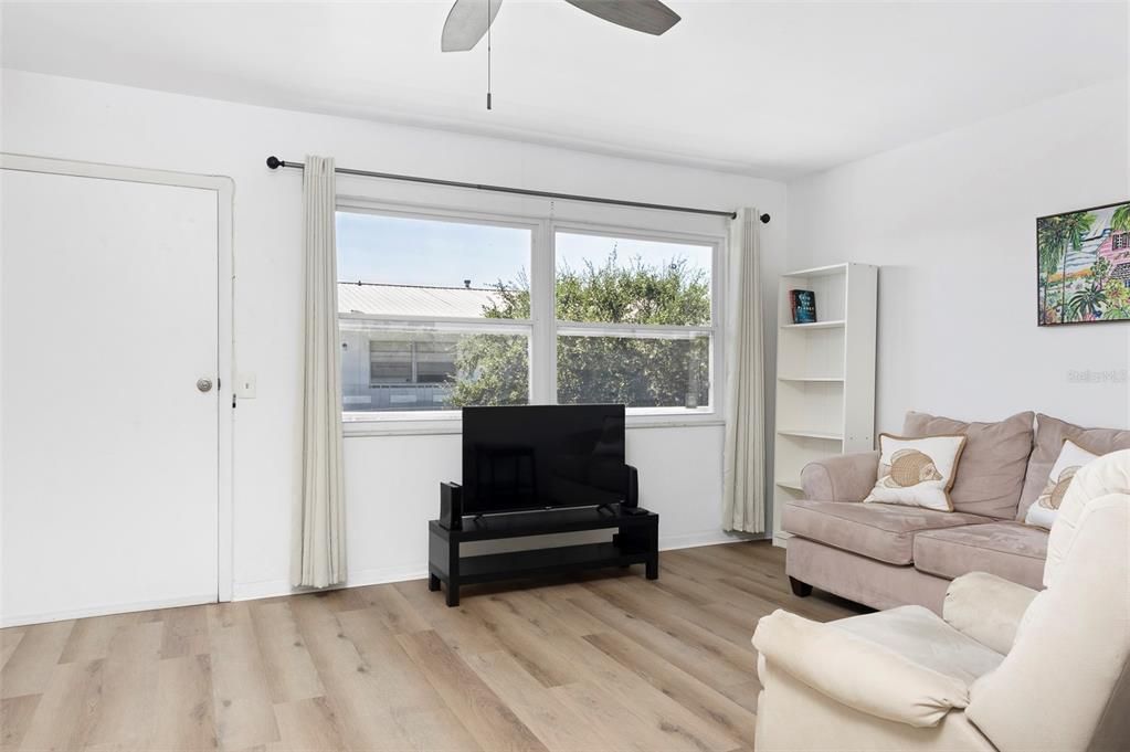 En Venta: $92,900 (1 camas, 1 baños, 520 Pies cuadrados)