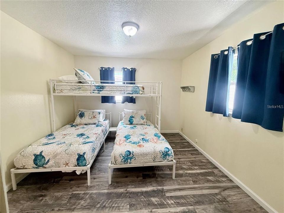 В аренду: $3,295 (3 спален, 2 ванн, 1687 Квадратных фут)