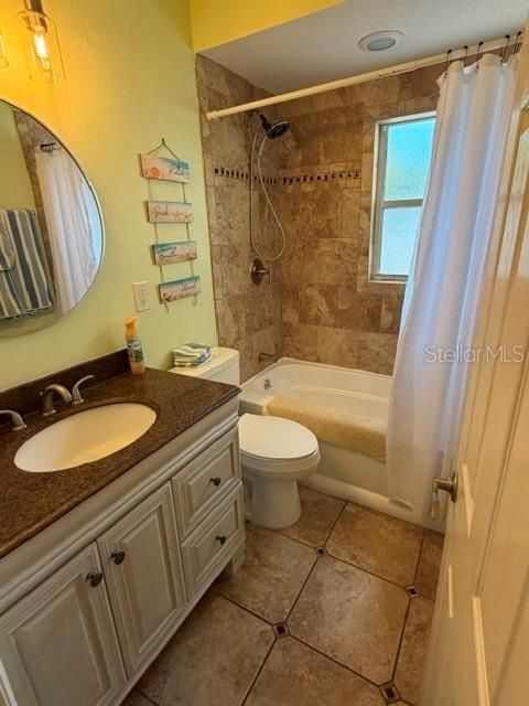 В аренду: $3,295 (3 спален, 2 ванн, 1687 Квадратных фут)