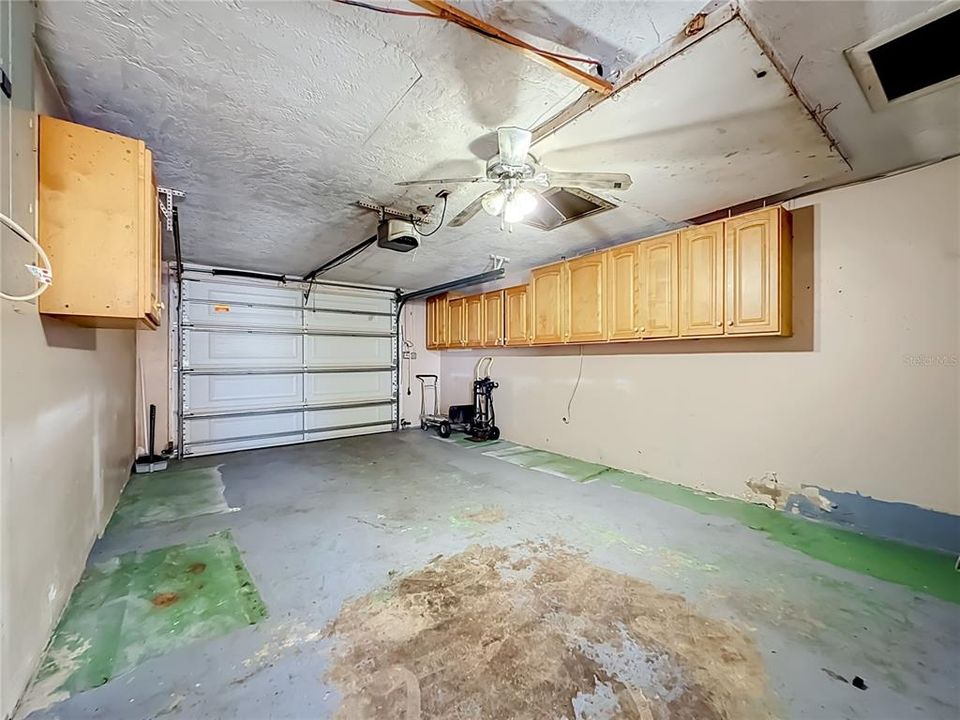 For Sale: $185,000 (3 beds, 2 baths, 1438 Square Feet)