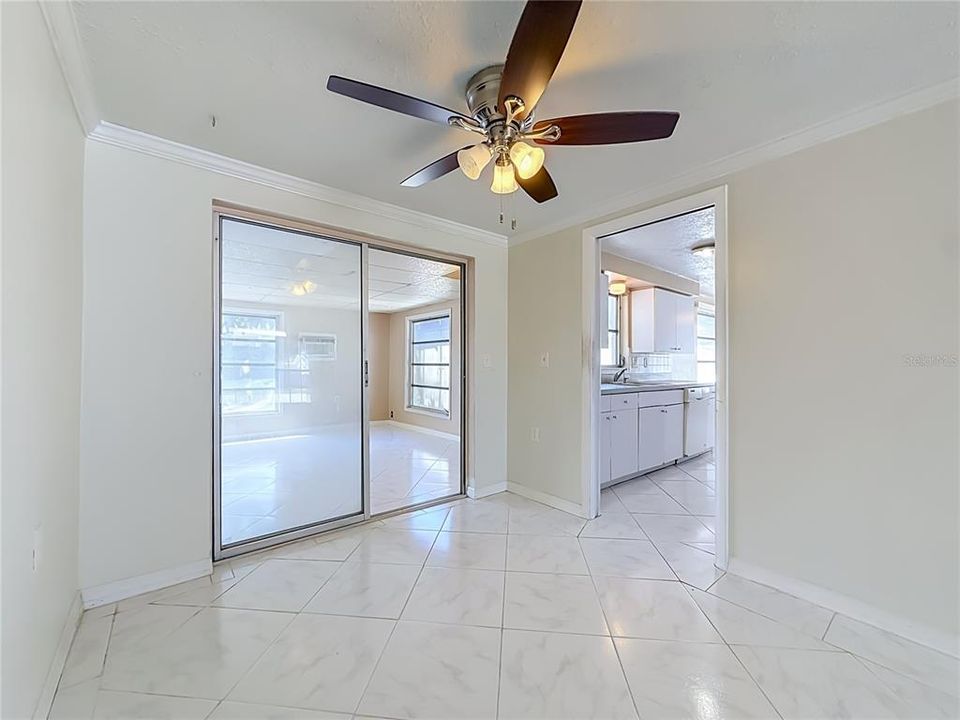 For Sale: $185,000 (3 beds, 2 baths, 1438 Square Feet)