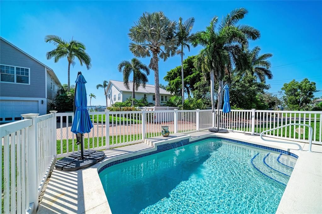 For Sale: $584,000 (3 beds, 3 baths, 2235 Square Feet)