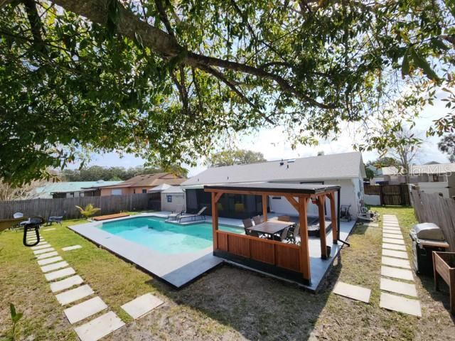 En Renta: $2,500 (3 camas, 2 baños, 1272 Pies cuadrados)