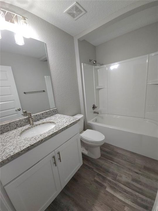 В аренду: $1,795 (3 спален, 2 ванн, 1453 Квадратных фут)