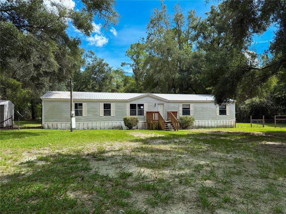 For Sale: $155,000 (4 beds, 2 baths, 1943 Square Feet)