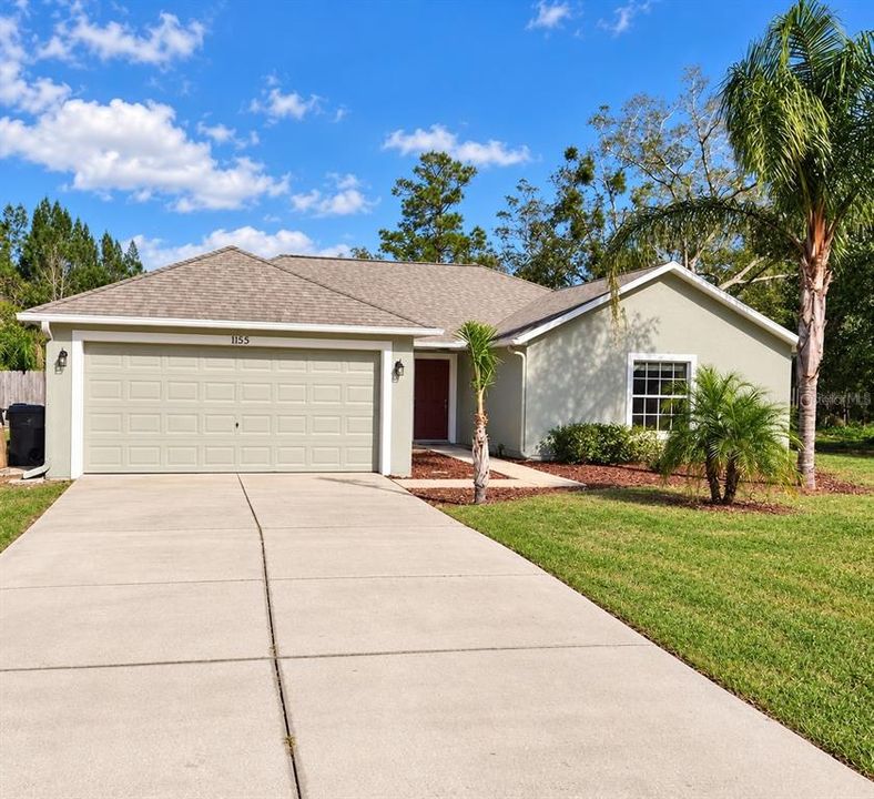 For Rent: $2,600 (4 beds, 2 baths, 1600 Square Feet)