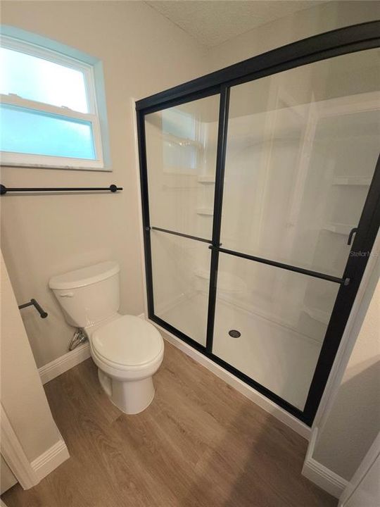 В аренду: $1,695 (3 спален, 2 ванн, 1405 Квадратных фут)