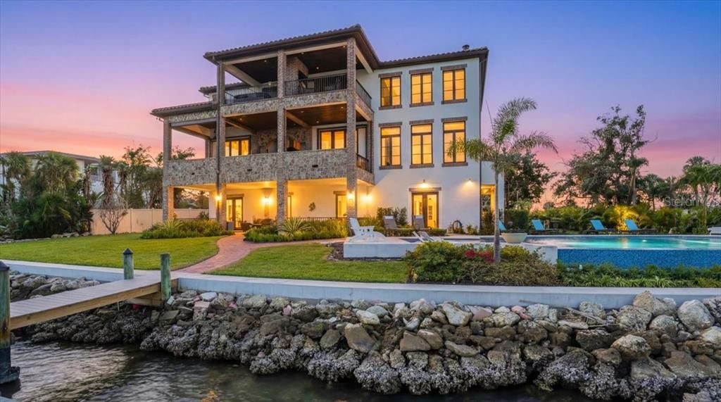 En Venta: $4,950,000 (4 camas, 3 baños, 5826 Pies cuadrados)