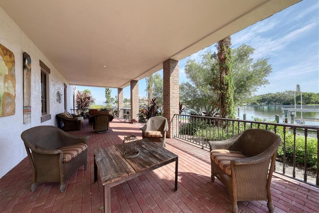 En Venta: $4,950,000 (4 camas, 3 baños, 5826 Pies cuadrados)