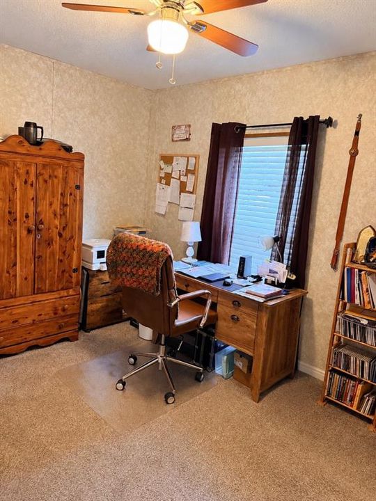 For Sale: $185,000 (2 beds, 2 baths, 672 Square Feet)