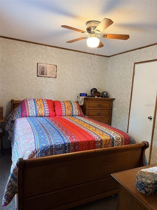 For Sale: $185,000 (2 beds, 2 baths, 672 Square Feet)
