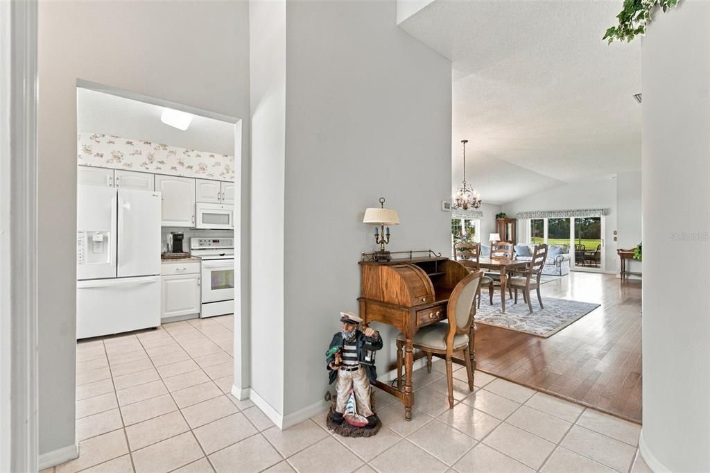 For Sale: $329,500 (3 beds, 2 baths, 1982 Square Feet)