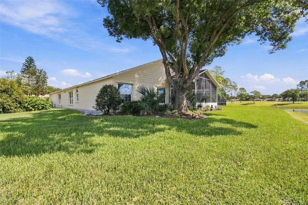 For Sale: $329,500 (3 beds, 2 baths, 1982 Square Feet)