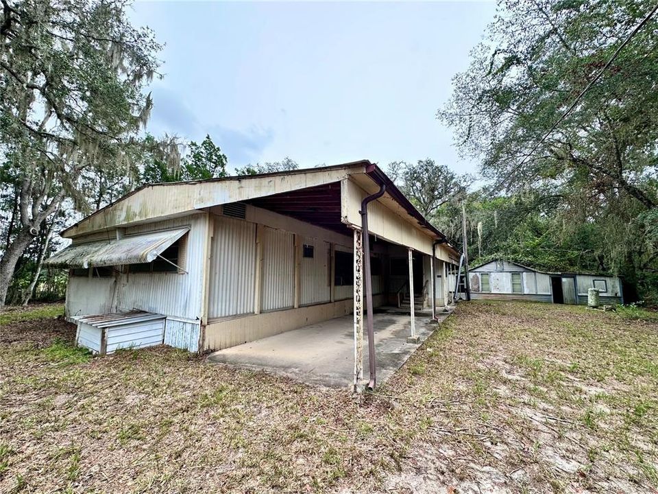 For Sale: $50,000 (3 beds, 2 baths, 2360 Square Feet)