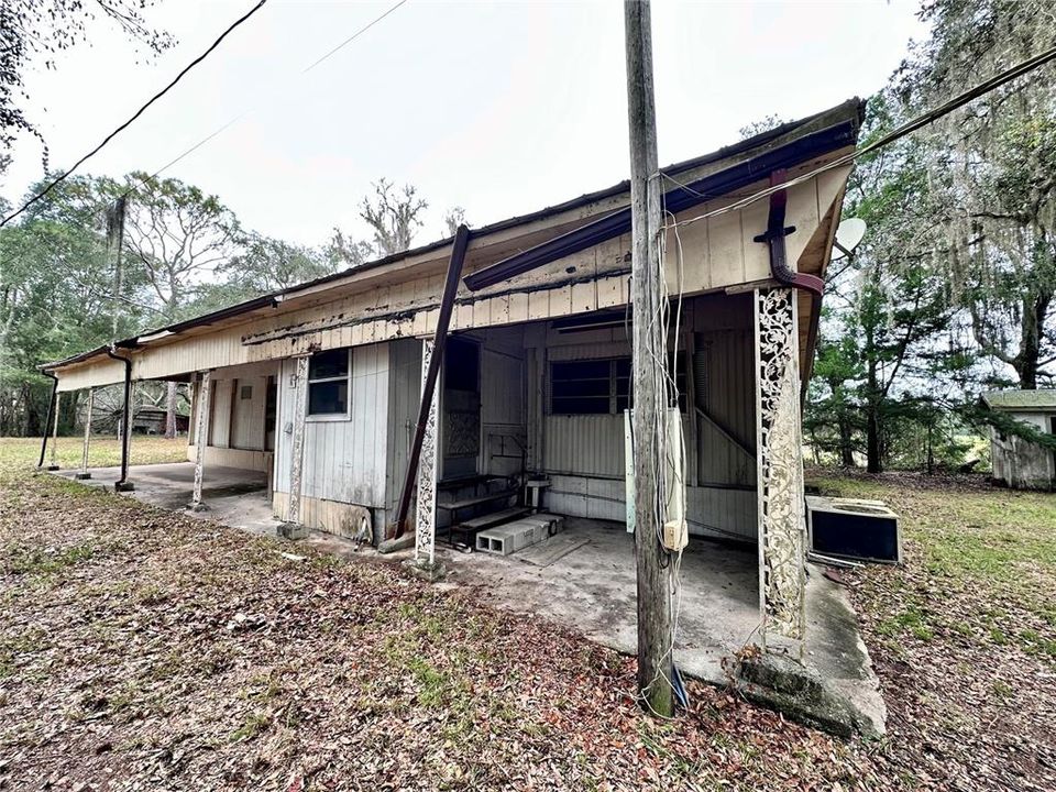 For Sale: $50,000 (3 beds, 2 baths, 2360 Square Feet)