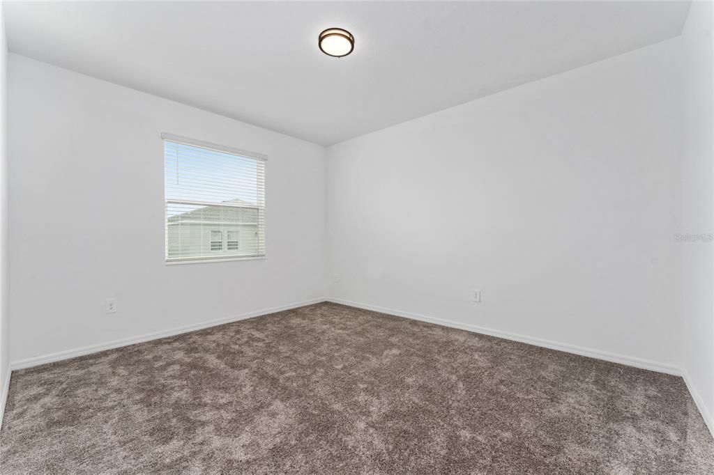 For Rent: $2,400 (3 beds, 2 baths, 2093 Square Feet)