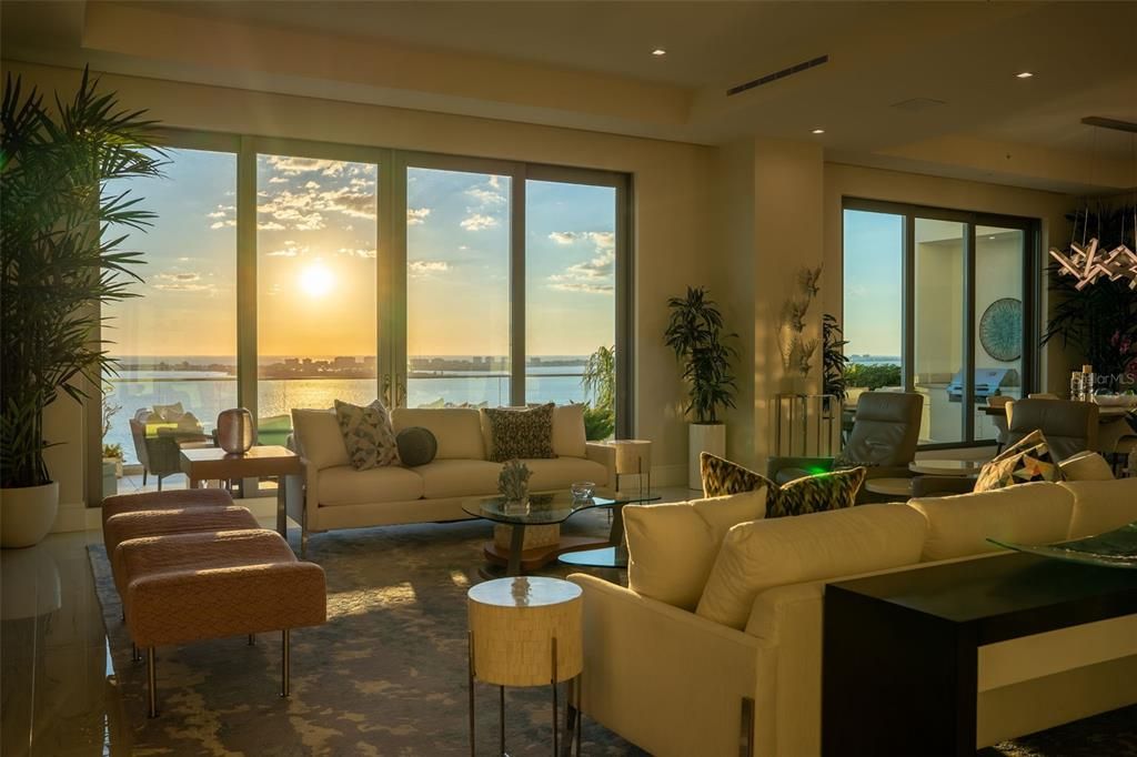 En Venta: $14,450,000 (4 camas, 5 baños, 4855 Pies cuadrados)