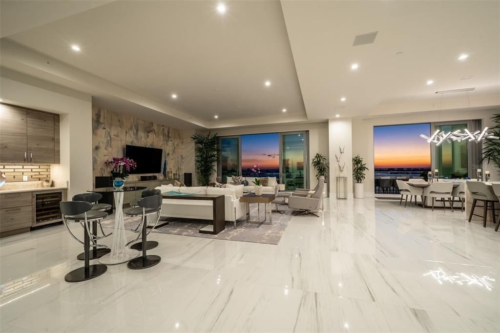En Venta: $14,450,000 (4 camas, 5 baños, 4855 Pies cuadrados)