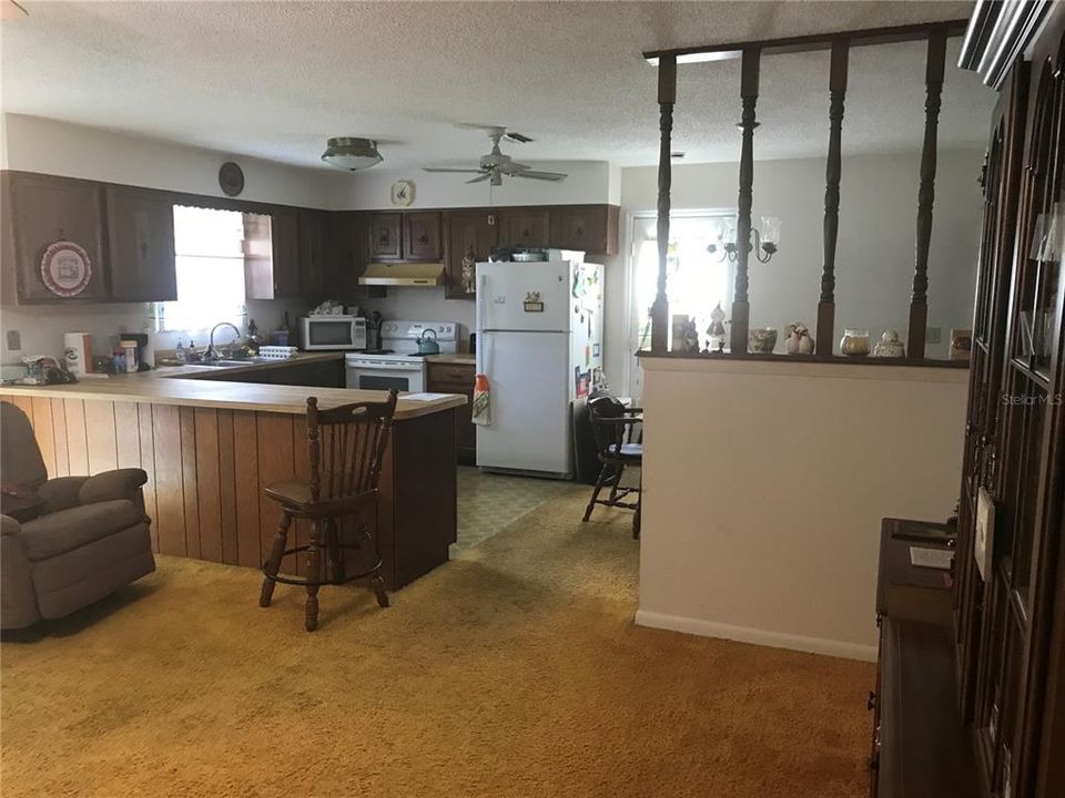 En Venta: $185,000 (3 camas, 2 baños, 1596 Pies cuadrados)
