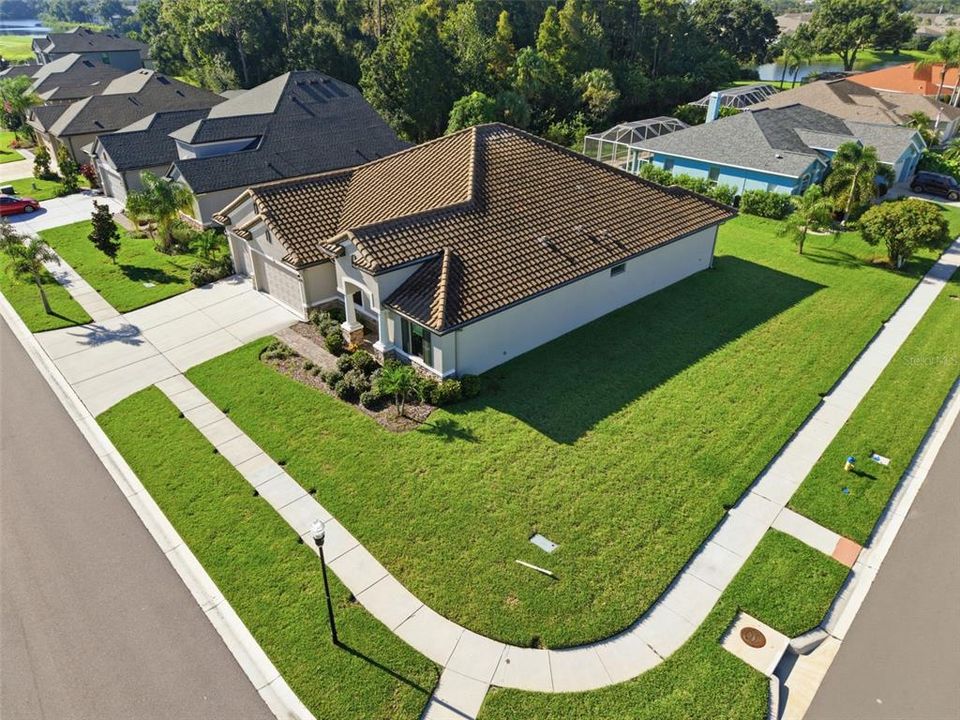 En Venta: $699,900 (4 camas, 4 baños, 3138 Pies cuadrados)