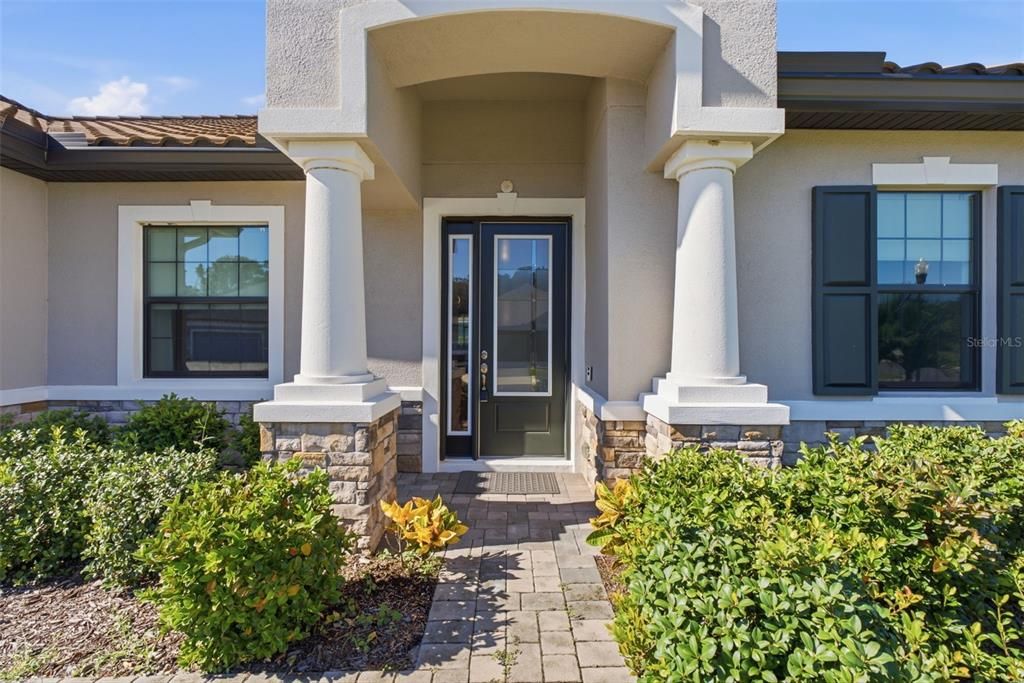 En Venta: $699,900 (4 camas, 4 baños, 3138 Pies cuadrados)
