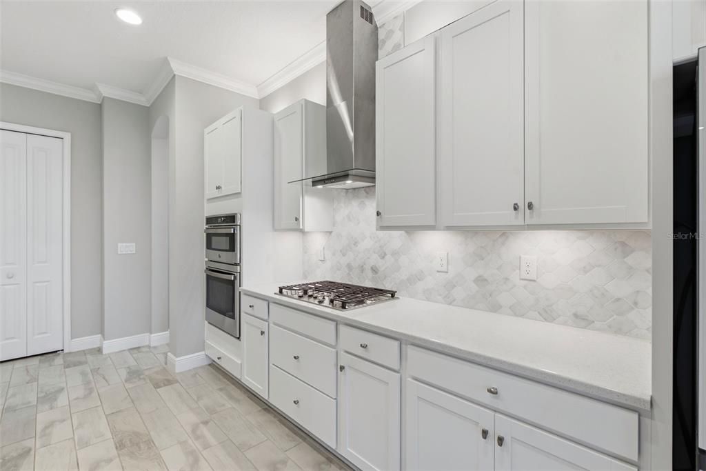 En Venta: $699,900 (4 camas, 4 baños, 3138 Pies cuadrados)
