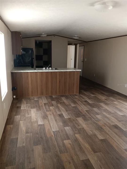 На продажу: $179,000 (2 спален, 2 ванн, 840 Квадратных фут)