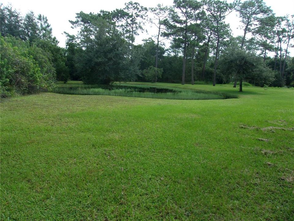 На продажу: $475,000 (2.28 acres)