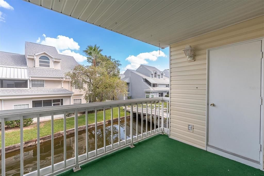 For Sale: $179,900 (2 beds, 1 baths, 720 Square Feet)