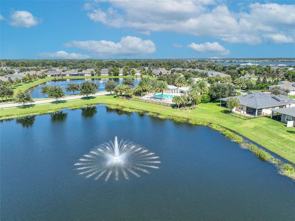 For Sale: $289,900 (2 beds, 2 baths, 1464 Square Feet)