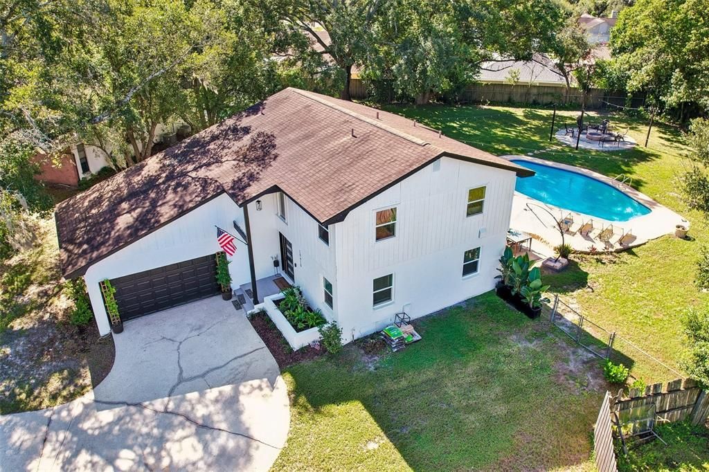En Venta: $549,999 (3 camas, 2 baños, 1950 Pies cuadrados)