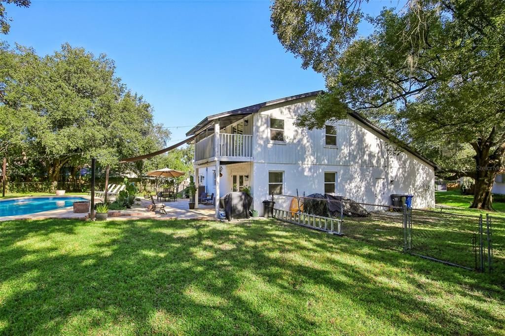 En Venta: $549,999 (3 camas, 2 baños, 1950 Pies cuadrados)
