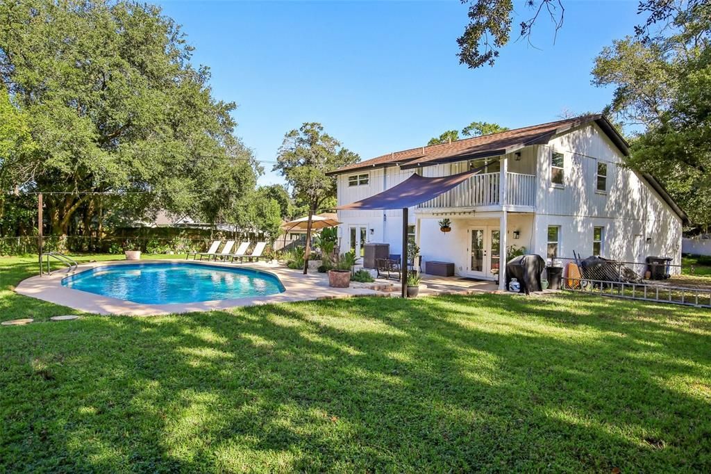 En Venta: $549,999 (3 camas, 2 baños, 1950 Pies cuadrados)