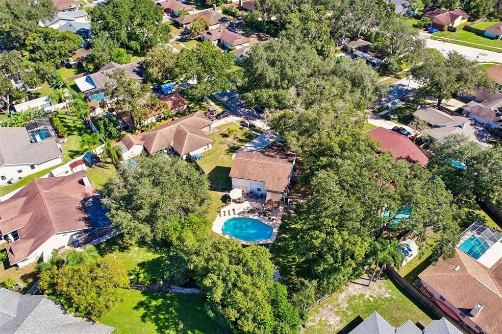 En Venta: $549,999 (3 camas, 2 baños, 1950 Pies cuadrados)