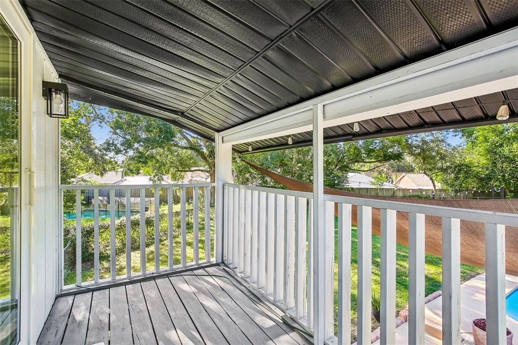 En Venta: $549,999 (3 camas, 2 baños, 1950 Pies cuadrados)