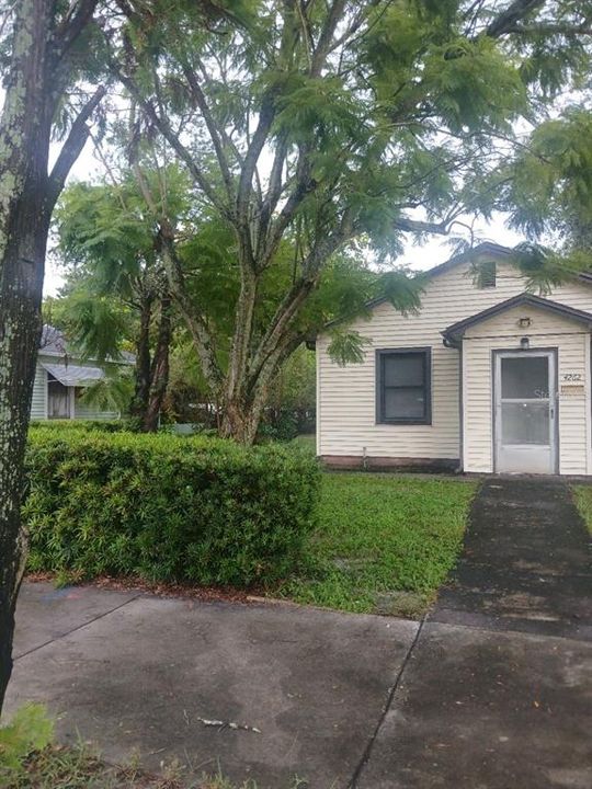 В аренду: $2,350 (3 спален, 2 ванн, 1058 Квадратных фут)