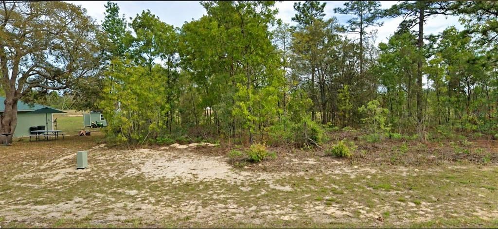 待售: $21,900 (0.26 acres)